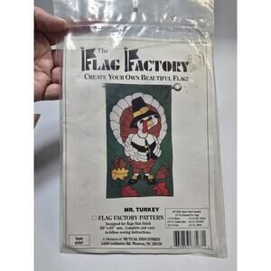 FLAG FACTORY PATTERN 63567 - MR TURKEY Thanksgiving Sewing Craft Project opened